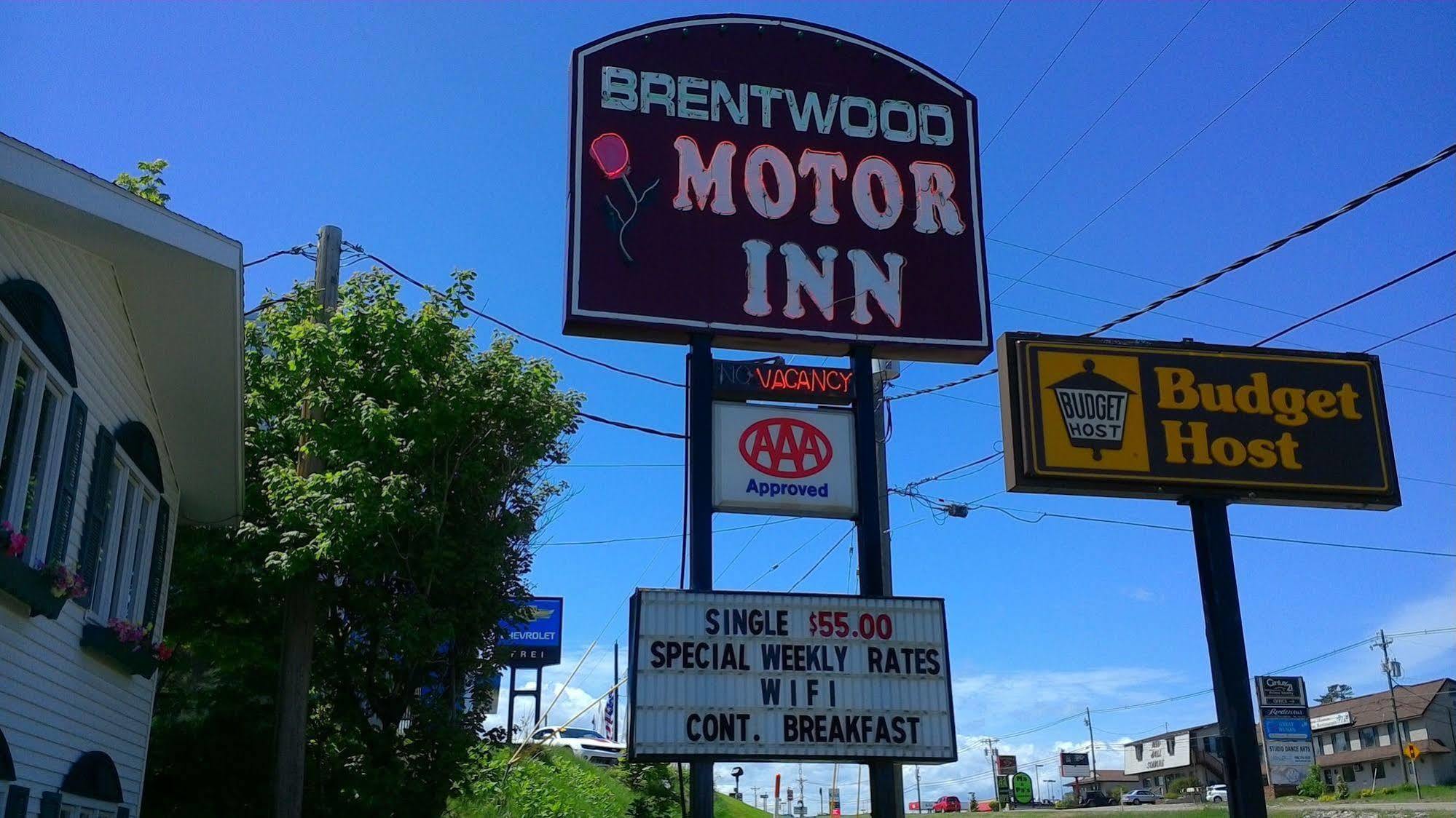 Brentwood Motor Inn Marquette Bagian luar foto
